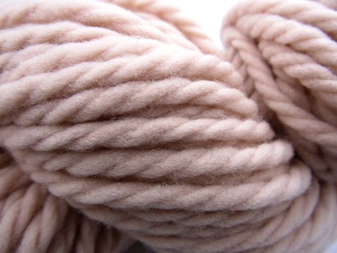 GENUINE MERINO 101 BEŻ SPŁOWIAŁY włóczka KATIA 100g 80m 100% wełna z merynosa hiszpańska najwyższej jakości sklep Goldpol