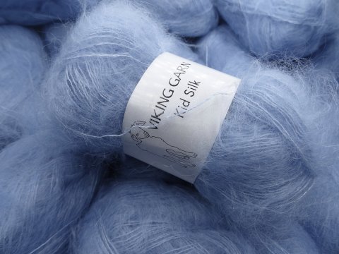 KID SILK włóczka 320 BŁĘKITNY NAJJAŚNIEJSZY Viking Garn 25g 200m mix moheru i jedwabiu szlachetność i delikatność w jednym