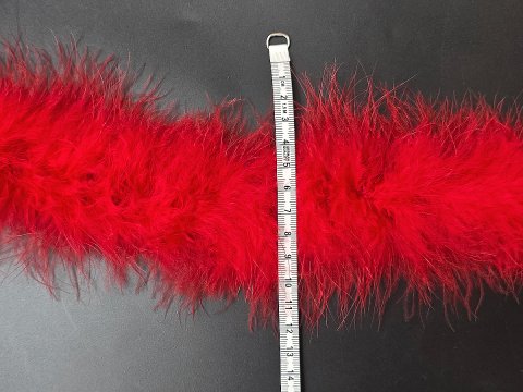 Taśma z piór marabut* CZERWONY CIEMNY cena za 9,14m puszyste z długim włosem cienkie boa puszek pióra na taśmie