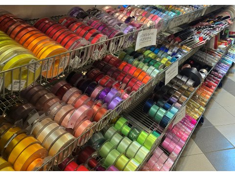 18mm wstążka atłasowa 168 BORDOWA rolka 25m 100% nylon satynowa ozdobna na kokardki dekorację świąteczne hurtownia wstążek