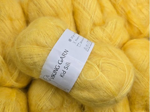 KID SILK włóczka 340 ŻÓŁTA SŁONECZNA Viking Garn 25g 200m mix moheru i jedwabiu szlachetność i delikatność w jednym